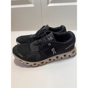 On Cloud Womens Size 9Black White Road Running Shoes